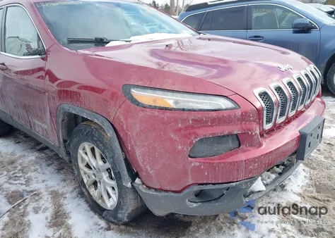 2016 Jeep Cherokee Latitude z USA, uszkodzony, nr VIN 1C4PJMCB7GW156740